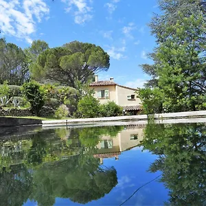 Bed & Breakfast Des Oliviers Salernes