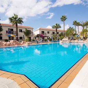 Loutsiana Deluxe Apts Айя-Напа